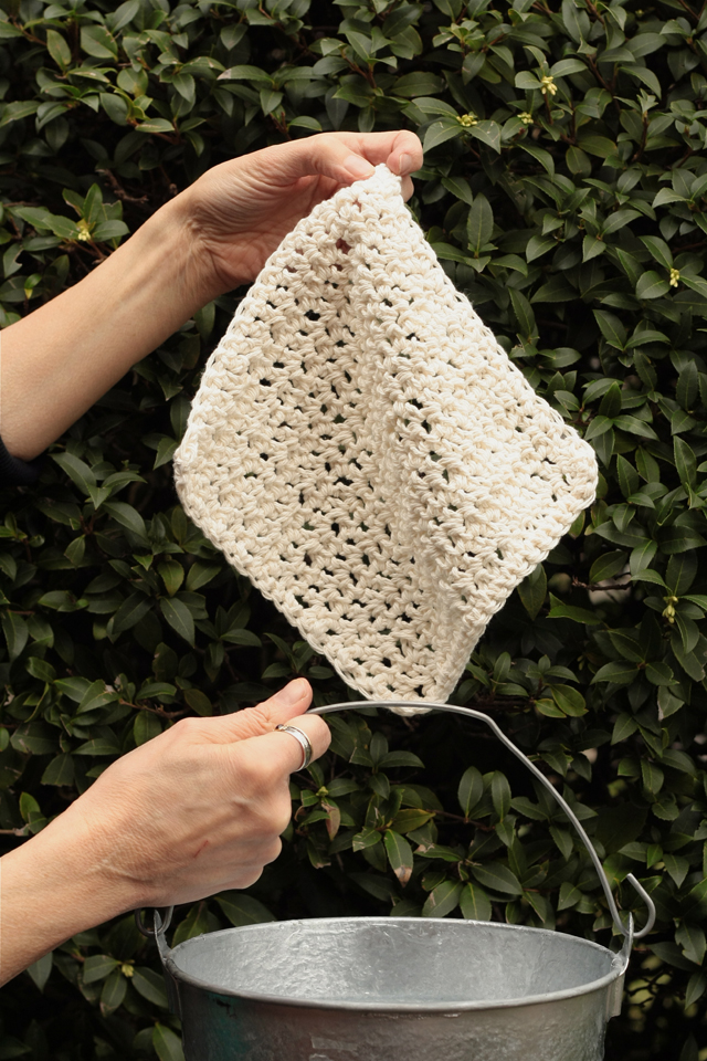 DIY crochet cotton washcloth | Misselainious blog 2